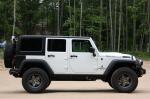 Jeep Wrangler Hemi AEV 2011 года